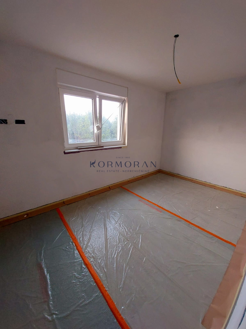 Šarmanten apartma ki se nahaja v bližini morja in savudrijskega svetilnika